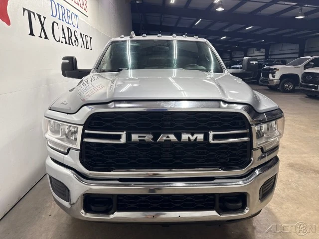 2024 Ram 3500 - Image 13 of 24