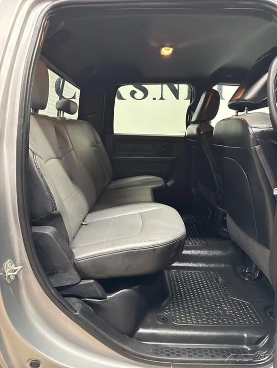 2024 Ram 3500 - Image 19 of 24