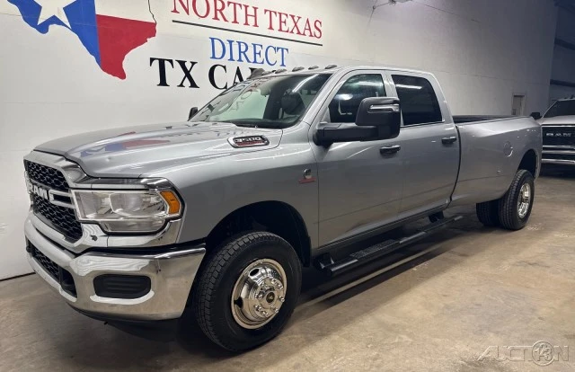 2024 Ram 3500 - Image 12 of 24