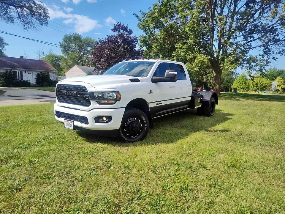 2024 Ram 3500 - Image 2 of 18