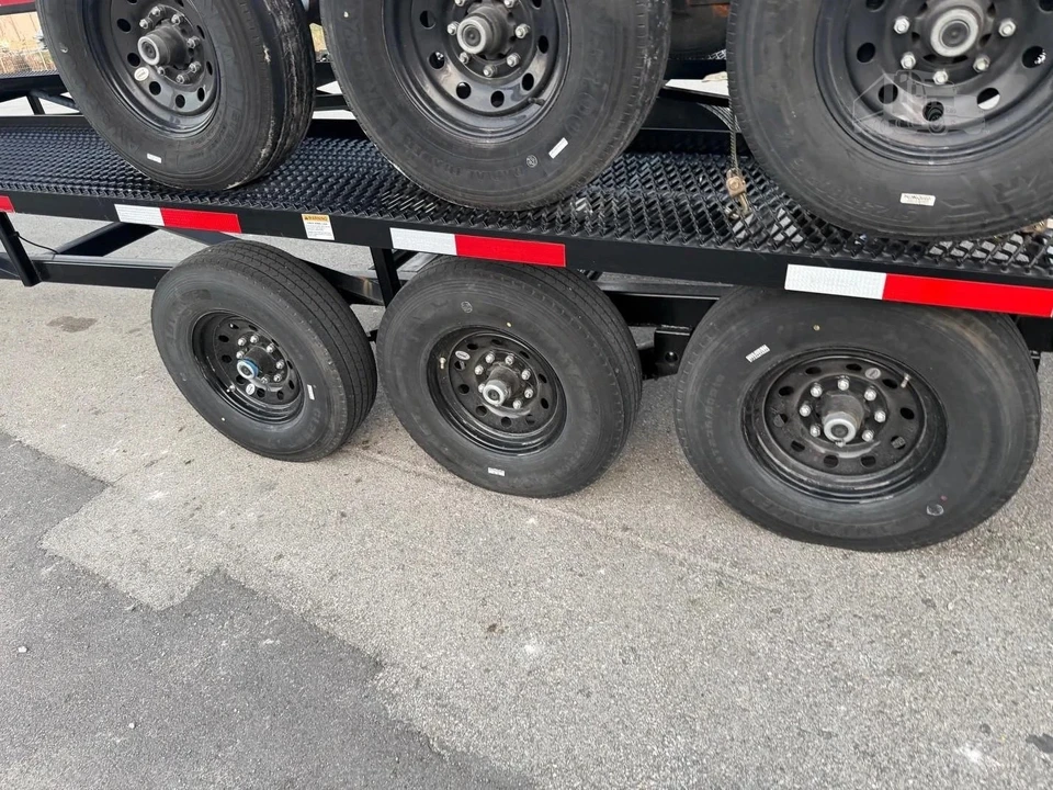 2024 Ram 3500 - Image 13 of 18