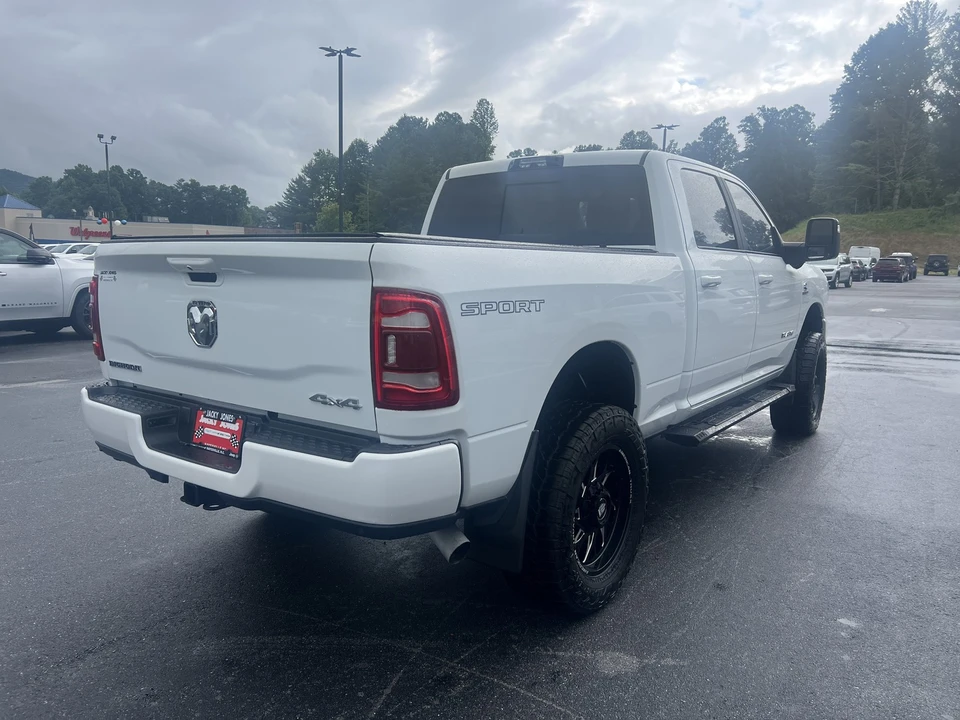 2024 Ram 3500 - Image 3 of 31
