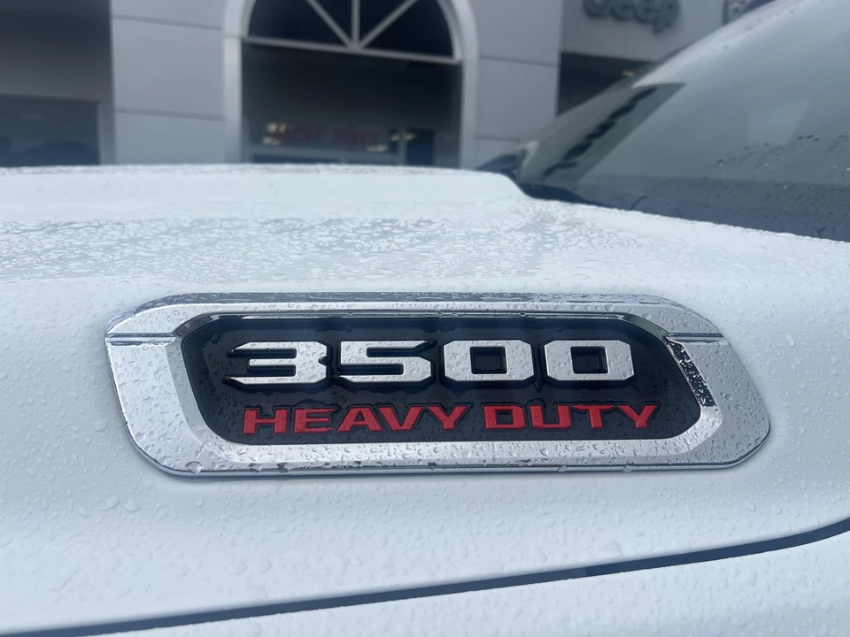2024 Ram 3500 - Image 7 of 31