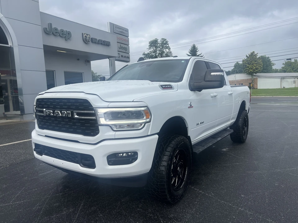 2024 Ram 3500 - Image 6 of 31