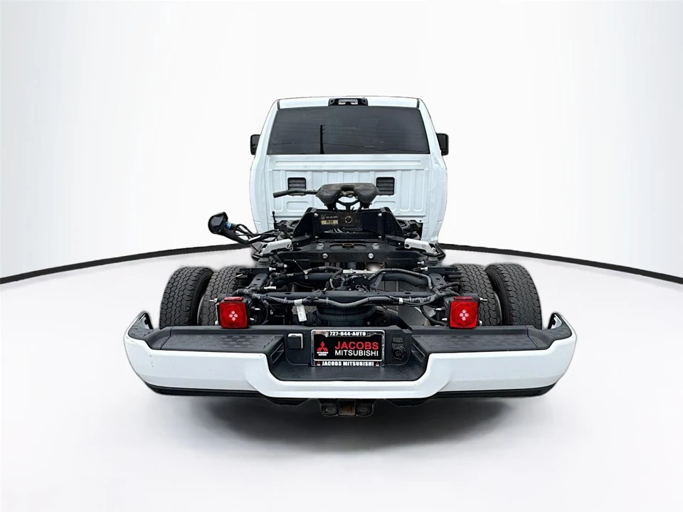 2024 Ram 3500 - Image 19 of 21