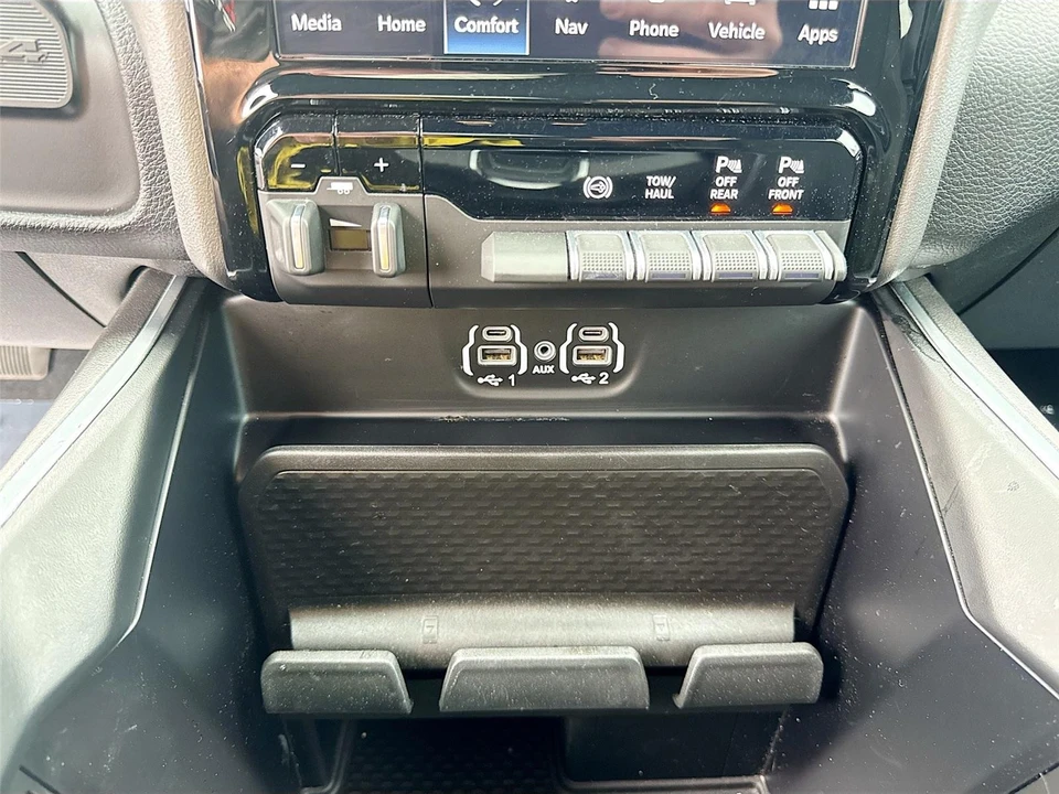 2024 Ram 3500 - Image 15 of 21
