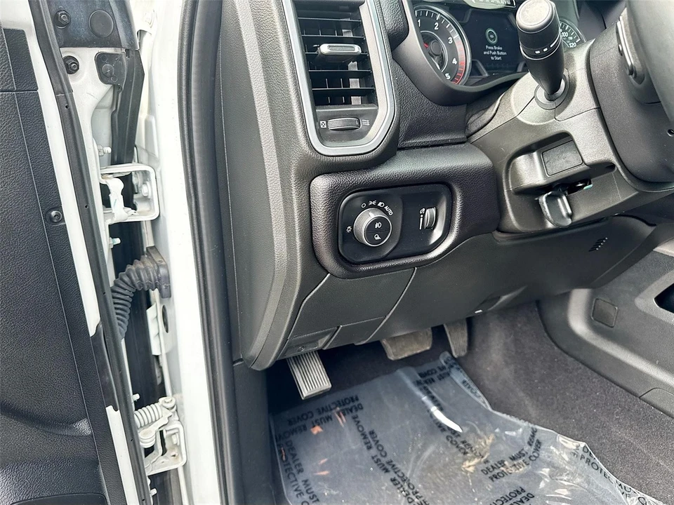 2024 Ram 3500 - Image 7 of 21
