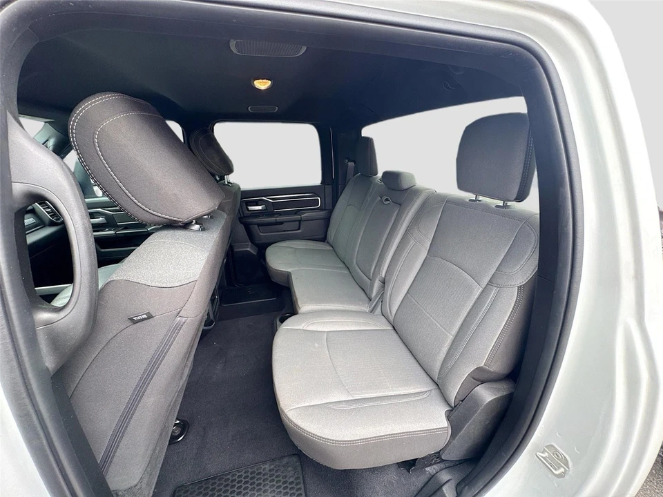 2024 Ram 3500 - Image 17 of 21