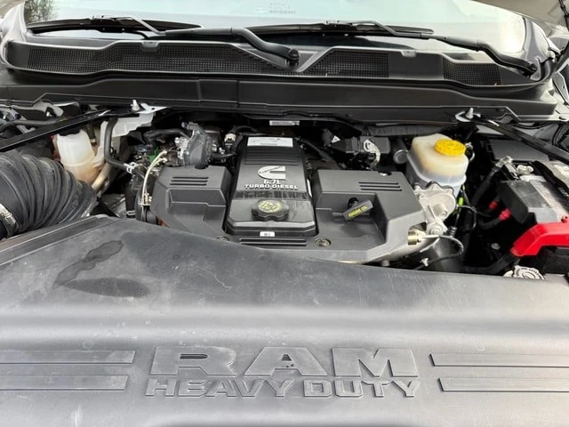 2024 Ram 3500 - Image 10 of 12