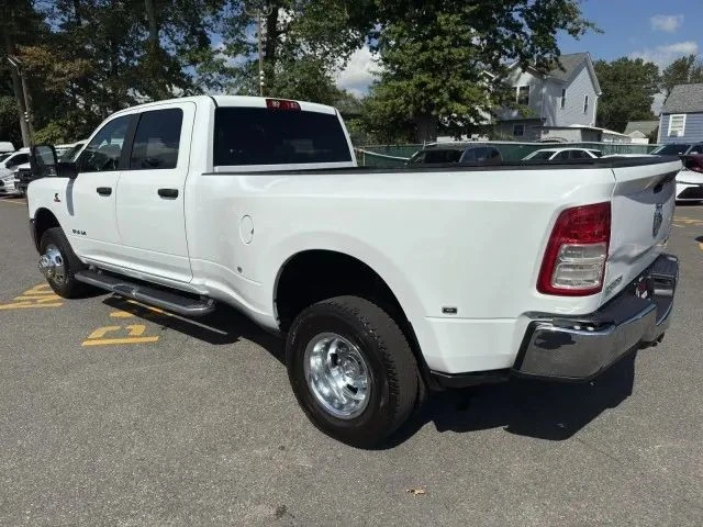 2024 Ram 3500 - Image 4 of 12