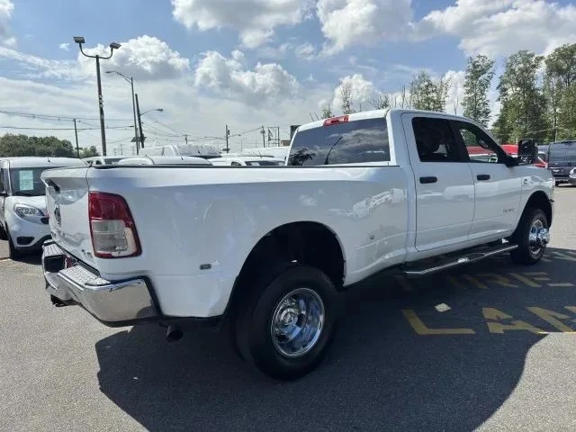 2024 Ram 3500 - Image 7 of 12