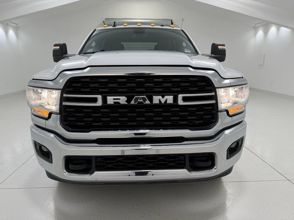 2024 Ram 3500 - Image 2 of 12