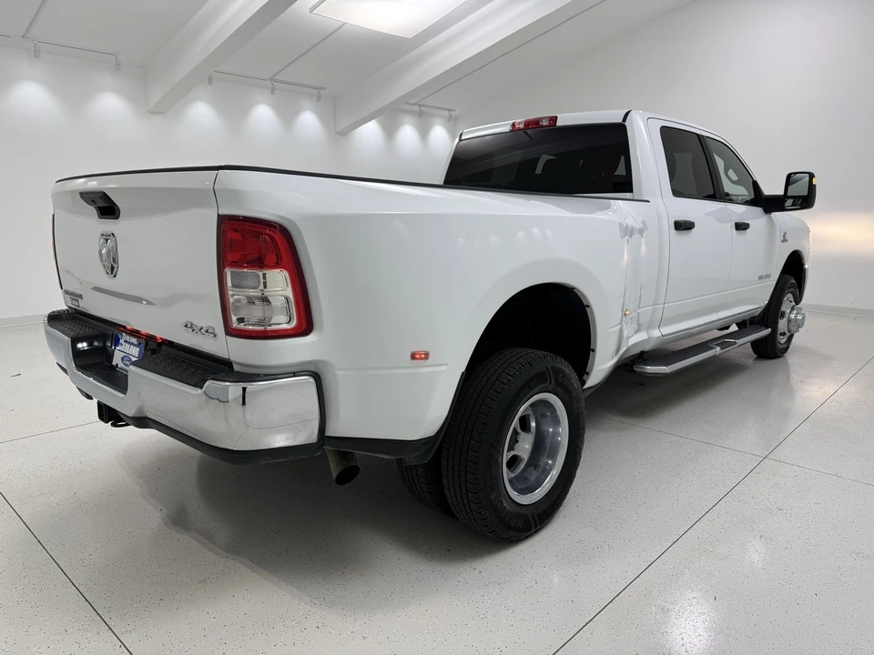 2024 Ram 3500 - Image 8 of 12
