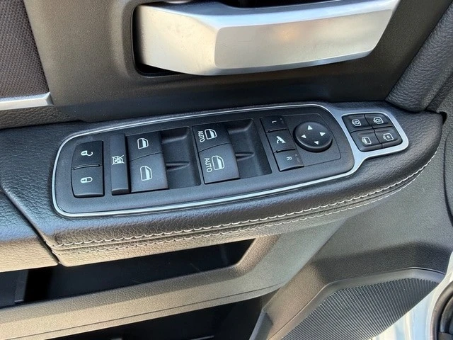 2024 Ram 3500 - Image 14 of 30