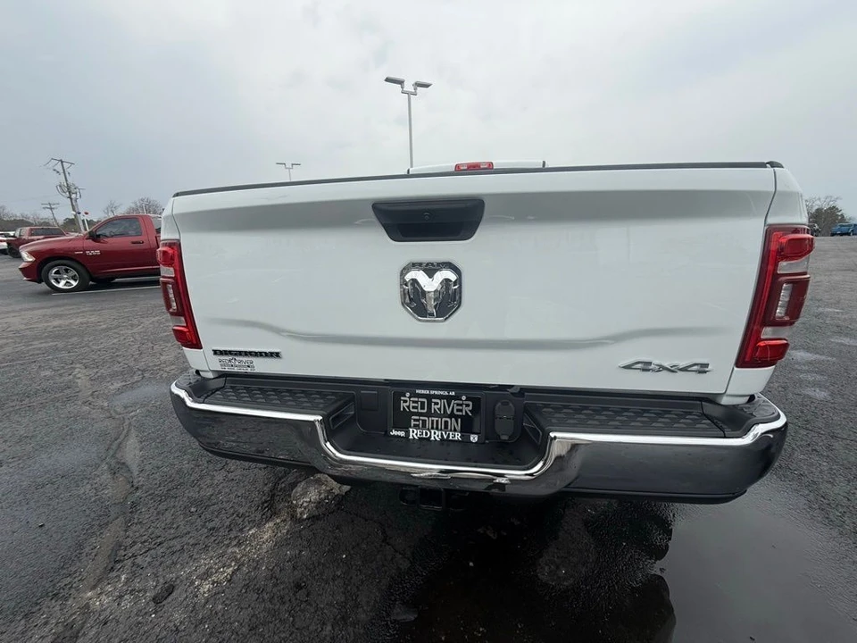 2024 Ram 3500 - Image 5 of 12