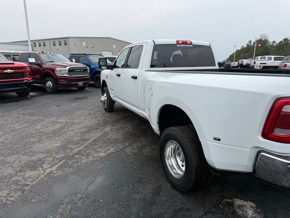 2024 Ram 3500 - Image 6 of 12