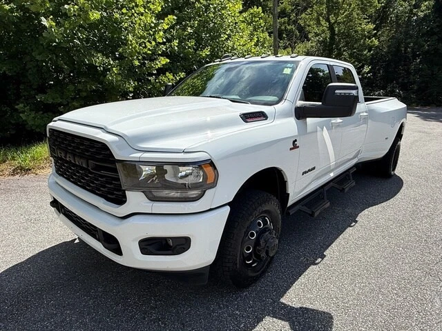 2024 Ram Heavy Duty - Image 2 of 31