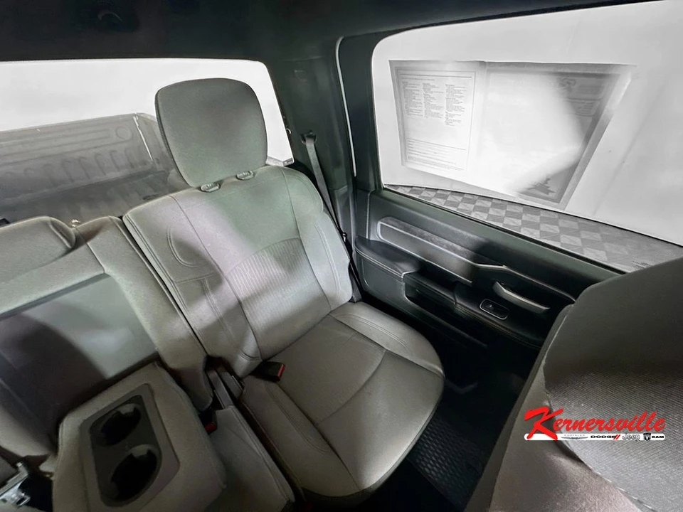 2024 Ram 3500 - Image 14 of 21