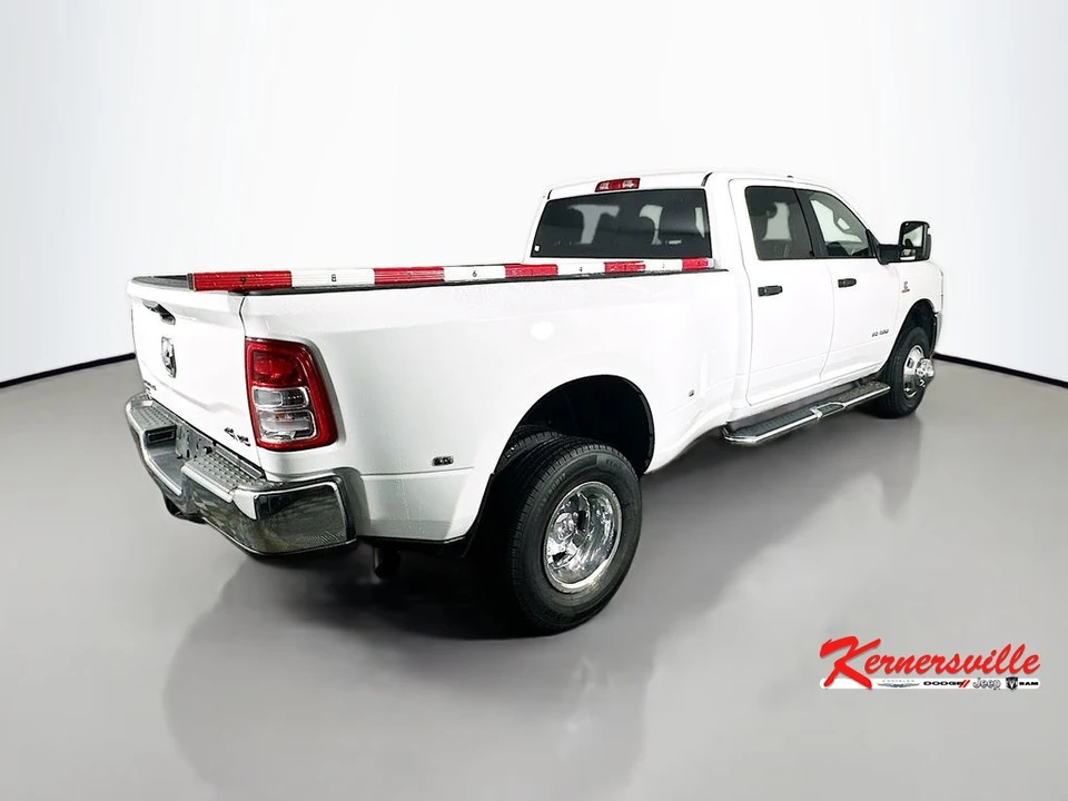 2024 Ram 3500 - Image 7 of 21