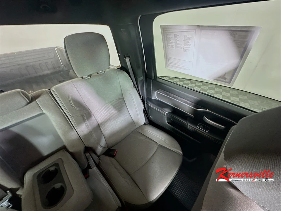 2024 Ram 3500 - Image 14 of 21