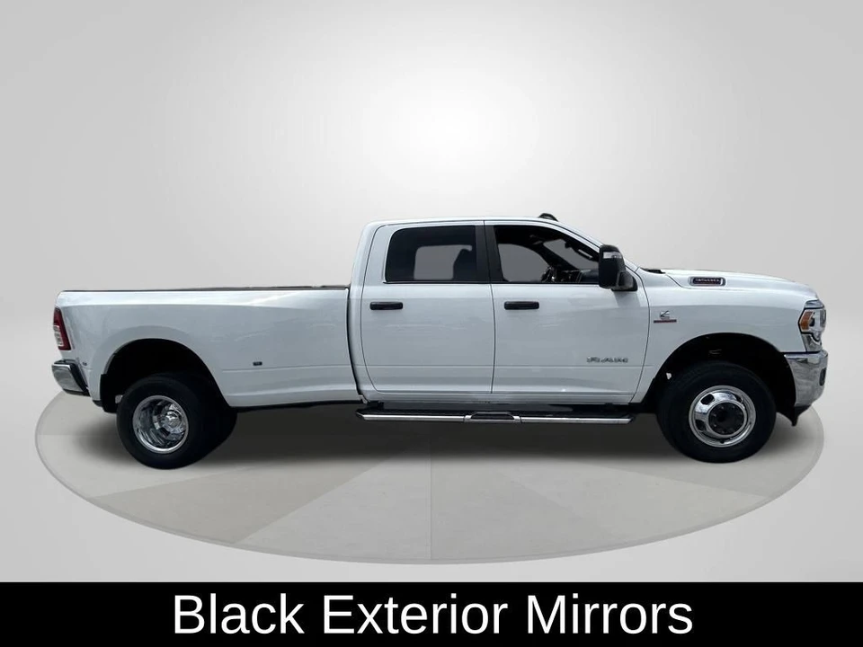 2024 Ram 3500 - Image 8 of 12