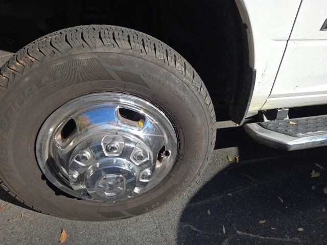 2024 Ram 3500 - Image 9 of 12