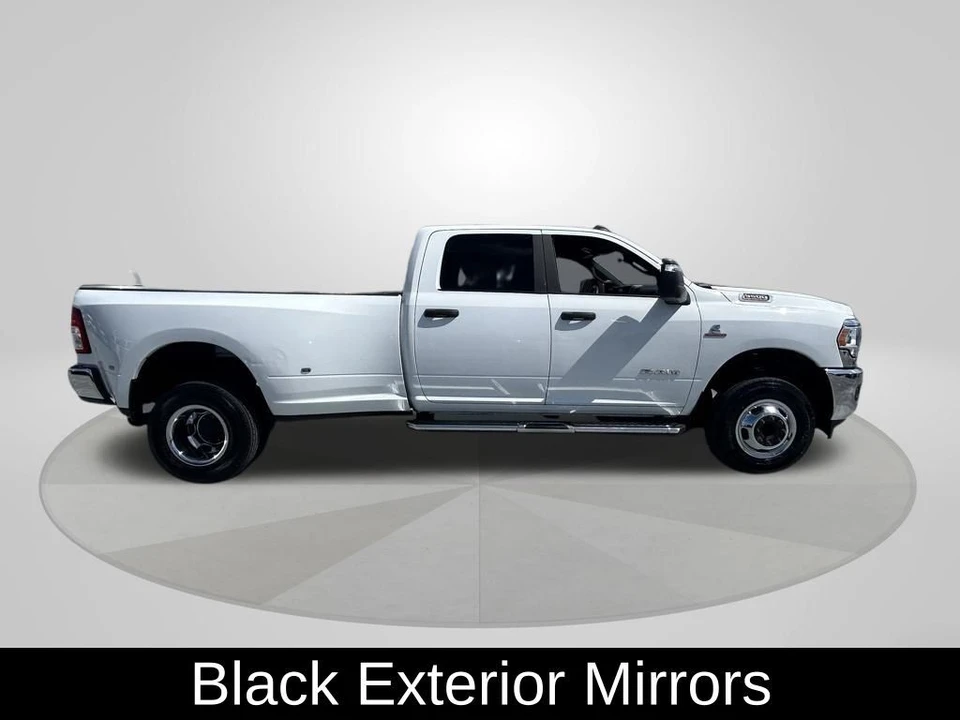 2024 Ram 3500 - Image 8 of 12