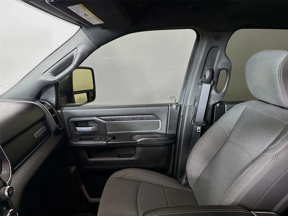 2024 Ram 3500 - Image 19 of 21