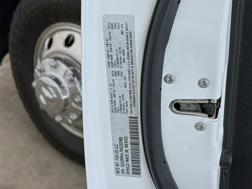 2024 Ram 3500 - Image 14 of 14