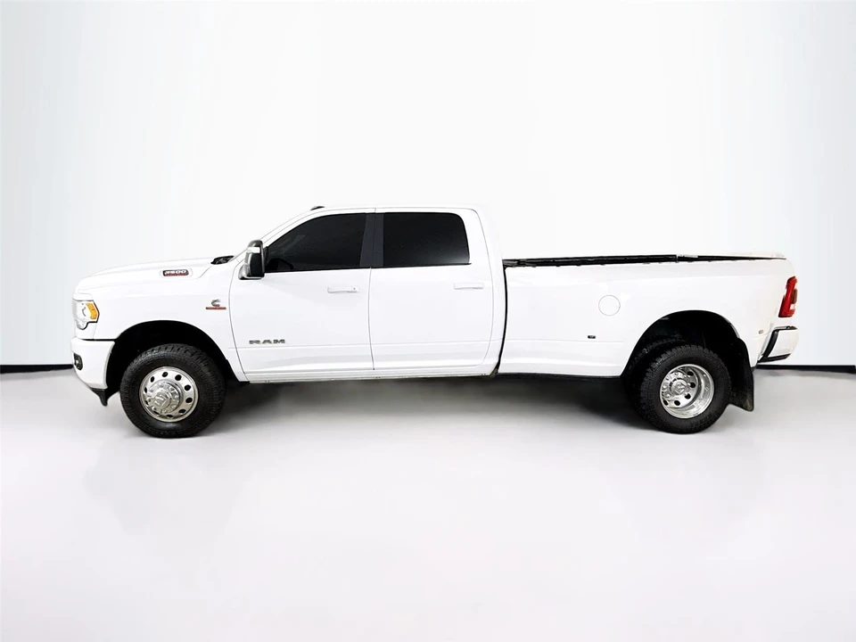 2024 Ram 3500 - Image 4 of 14