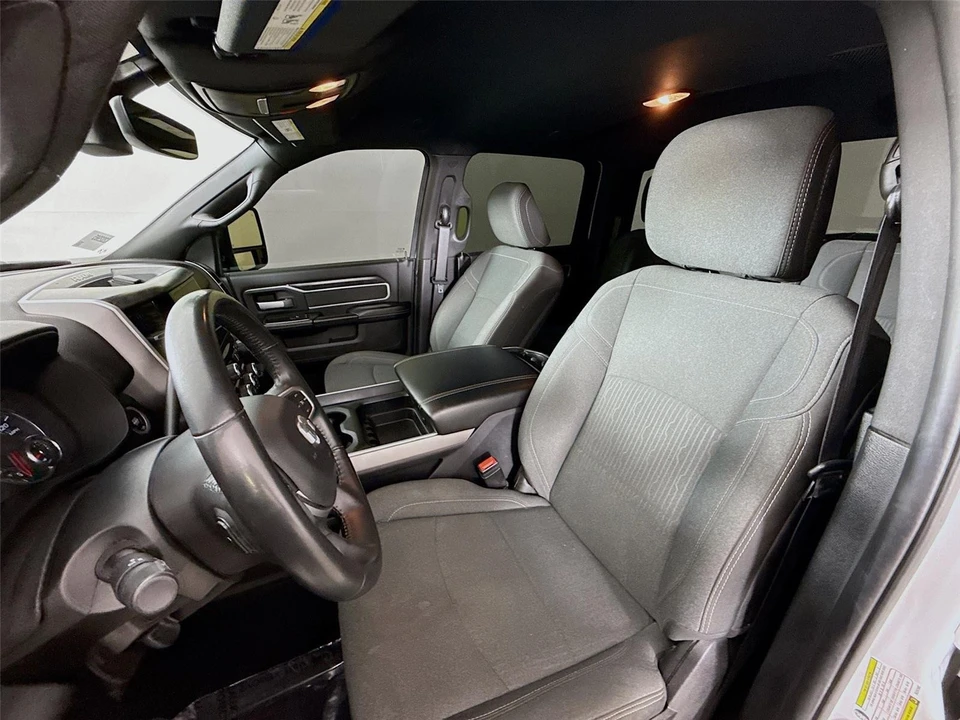 2024 Ram 3500 - Image 18 of 21