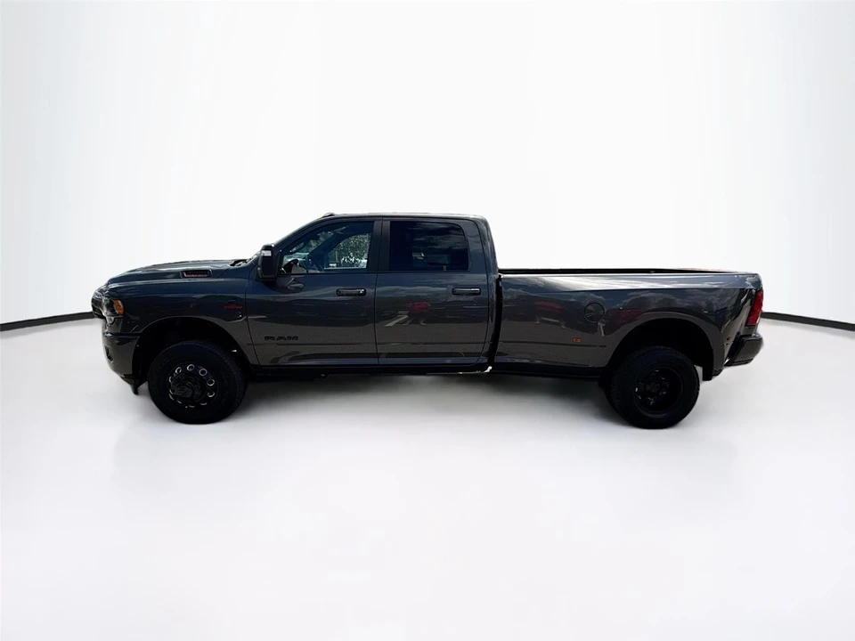 2024 Ram 3500 - Image 20 of 21