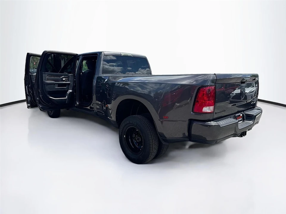 2024 Ram 3500 - Image 31 of 31