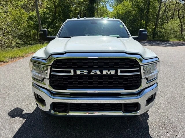 2024 Ram 3500 - Image 3 of 21