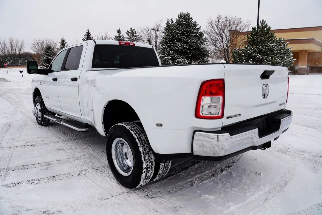 2024 Ram 3500 - Image 6 of 12