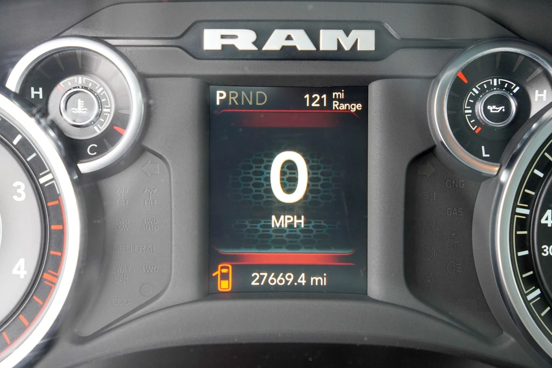 2024 Ram 3500 - Image 12 of 12