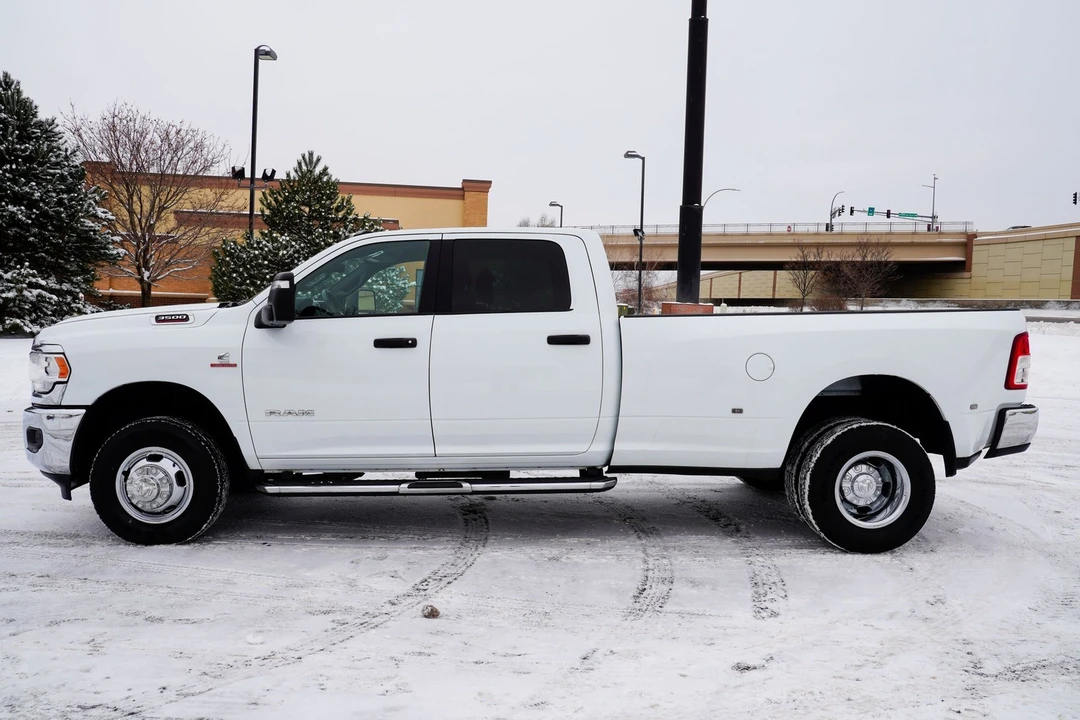 2024 Ram 3500 - Image 7 of 12