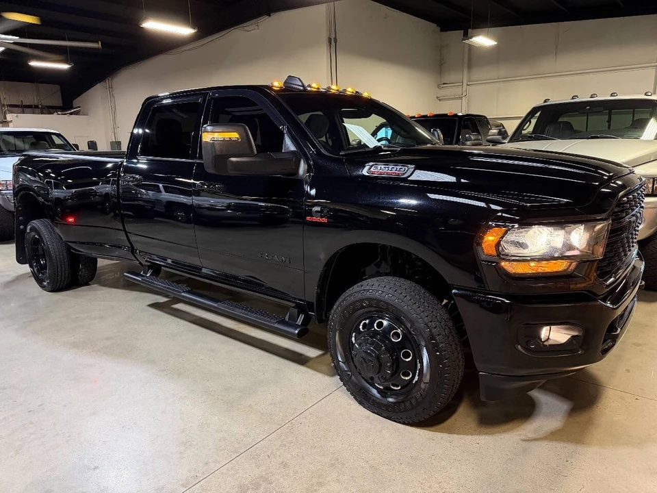 2024 Ram 3500 - Image 3 of 21