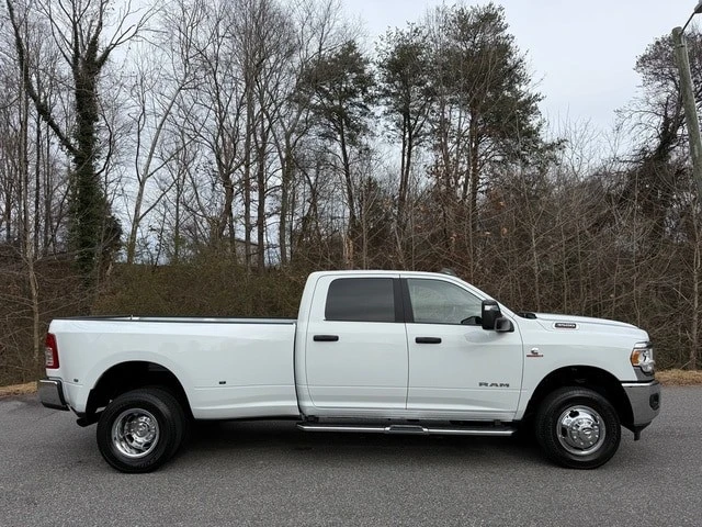 2024 Ram 3500 - Image 5 of 12