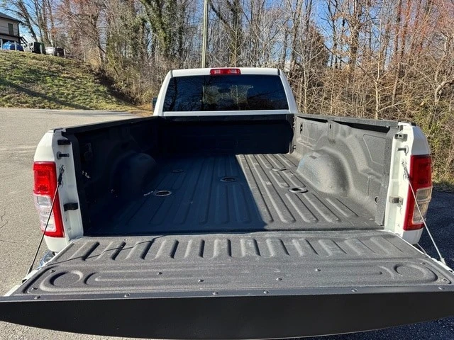 2024 Ram 3500 - Image 8 of 21