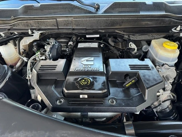 2024 Ram 3500 - Image 10 of 21