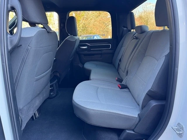 2024 Ram 3500 - Image 16 of 21