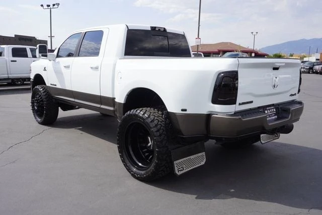 2024 Ram 3500 - Image 10 of 31