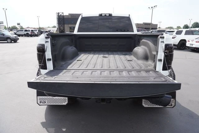 2024 Ram 3500 - Image 12 of 31