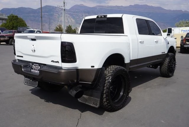 2024 Ram 3500 - Image 14 of 31