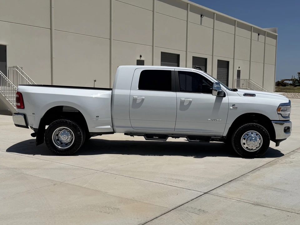 2024 Ram 3500 - Image 4 of 14