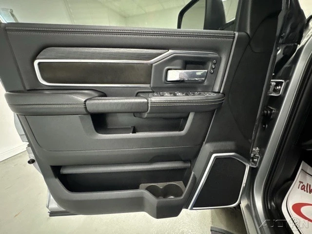 2024 Ram 3500 - Image 11 of 15