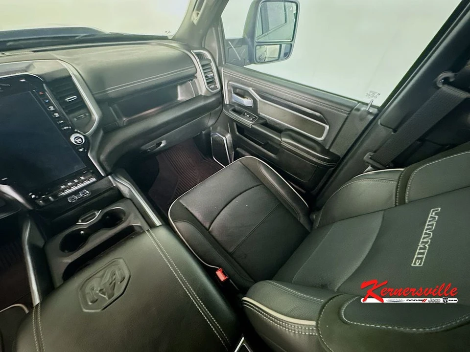 2024 Ram 3500 - Image 11 of 21