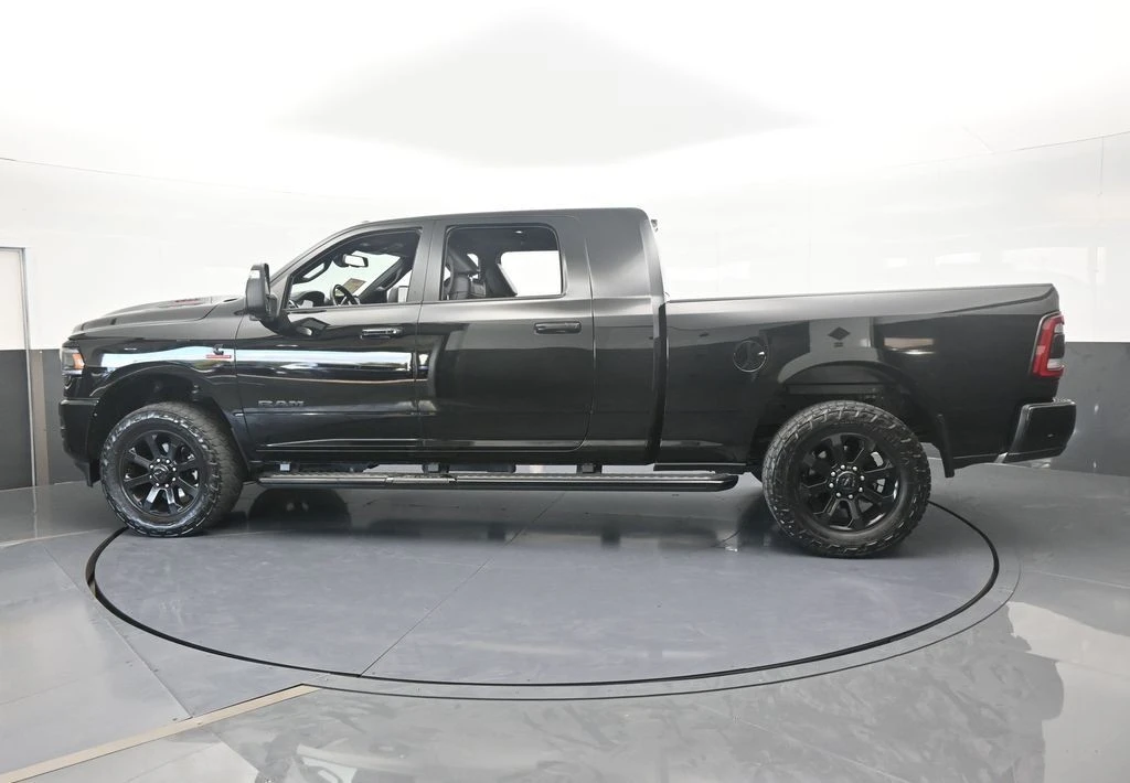 2024 Ram 3500 - Image 3 of 12