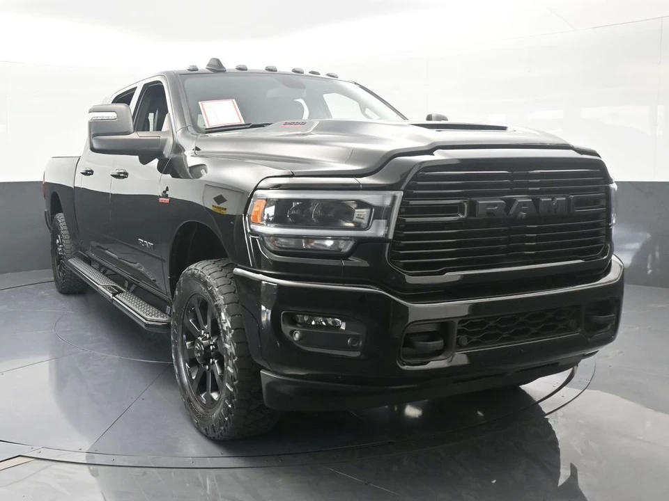 2024 Ram 3500 - Image 9 of 12